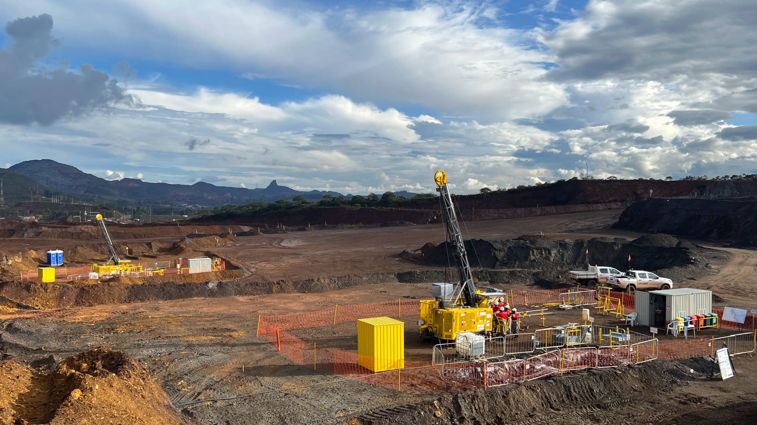 Operação de sondagem DrillGeo